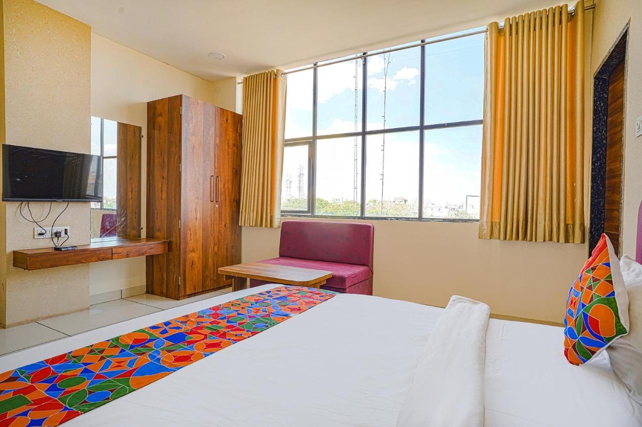 Fabhotel Sukh Vilas Indore Extérieur photo