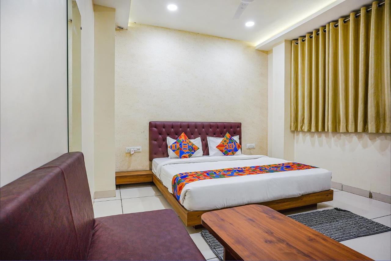 Fabhotel Sukh Vilas Indore Extérieur photo